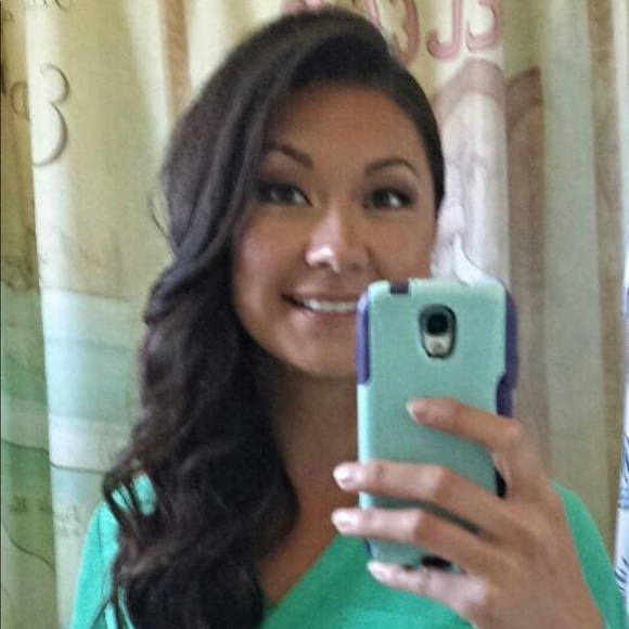 Meet your Posher, Amanda - Picture 1 of 1